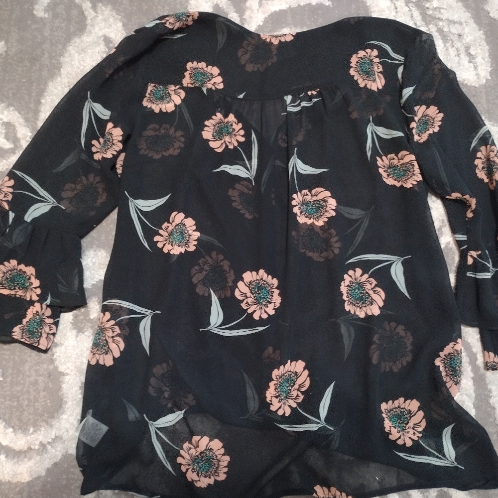 Cabi La Di Da Blouse - Picture 5 of 6
